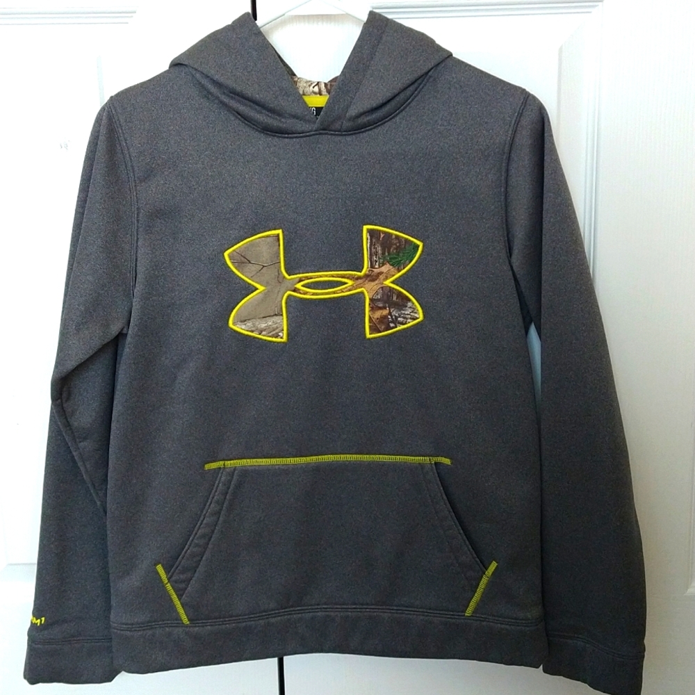 Boy's Large Under Armour Hoodie